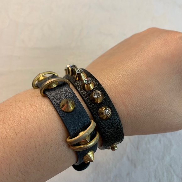 COPY - Set of 2 faux leather with gold studs snap on bracelets *add on f… - Picture 2 of 13